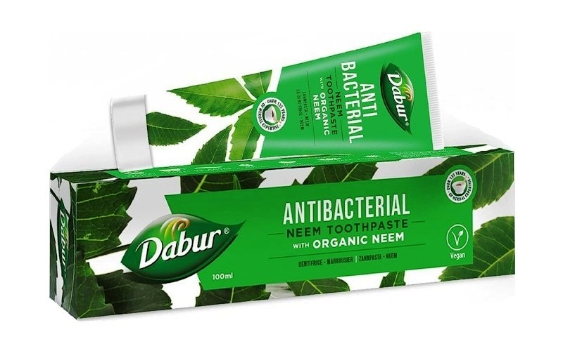 Dentifricio antibatterico con Neem - Dabur 100ml.